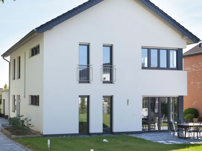 Neue Fenster an einem Einfamilienhaus, Referenz von Hollnberger Fensterbau Oberkirch